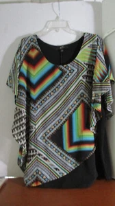 GNW ~ CAMISA BLUSA TOP GEOMÉTRICA FLUIDA MANGA CORTA ~ Para mujer 1x - Imagen 1 de 5