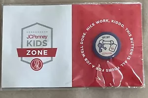 JCPenney Kids Zone Pin September 2017 “Nice Work, Kiddo” Retail Collector Pin - Picture 1 of 5
