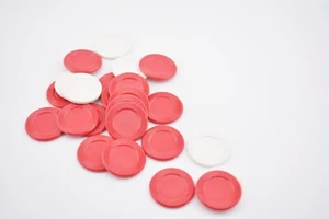 Glory game replacement part pieces - red & white chips - Picture 1 of 1
