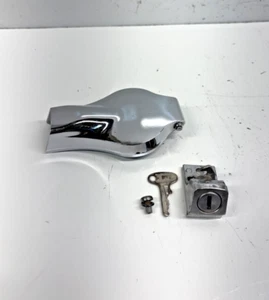 Yamaha DT 100 125 175 250 360 Gas Tank / Fuel Tank Cap / Latch Assembly and KEY - Bild 1 von 6