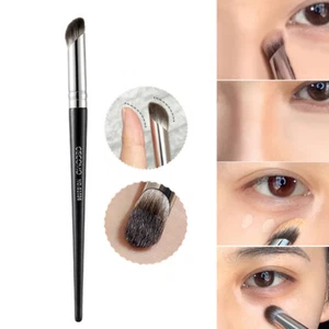 Concealer Brush Makeup Brush Beauty Tools Nose Shadow Brush Comfortable ρ - Picture 1 of 12