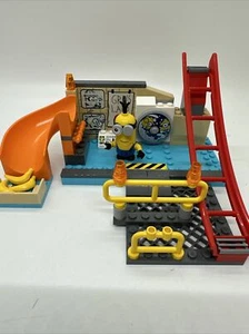 LEGO Minions: Minions In Gru's Lab (75546) incomplete - Picture 1 of 8