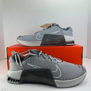 Nike Metcon 9 Light Smoke Grey Bianco DZ2617-002 Scarpe da Allenamento Uomo - Foto 1 di 13
