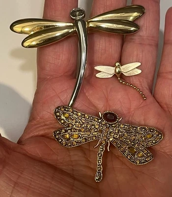 批量 3 件 蜻蜓胸针 - 莫奈金色 / Liz Claiborne 双色 / 雅芳 — 第 1/4 张图片