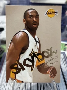 2003-04 Skybox Autographics #2 Kobe Bryant Los Angeles Lakers (HOF) NR-MINT - Picture 1 of 2