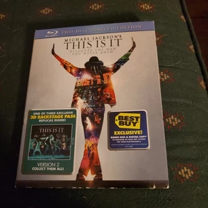 Michael Jacksons This Is It Blu-ray 2 Disc Edition + Replica Backstage 3d Pass - Imagen 1 de 5