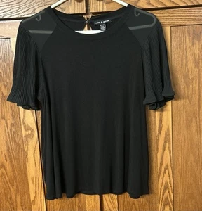Women's Cable & Gauge Black Shirt w/Ribbed Flutter Sleeve Size XL - Picture 1 of 9
