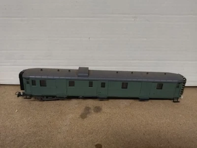 VAGON PASAJEROS VERDE SIN EJE 1:87 H0 NO BOX - Imagen 1 de 4