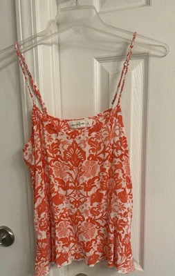 Camiseta sin mangas ligera floral para mujer Abercrombie & Fitch Foto 1 de 4