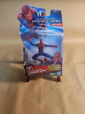 Figura de acción Hasbro The Amazing Spider-Man Ultra-Poseable 2012 Foto 1 de 2