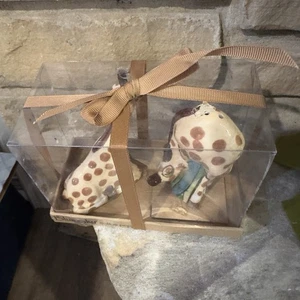 Blue Sky Giraffe Salz & Pfefferstreuer Set Keramik Mutter und Baby Geschenkset - Bild 1 von 8