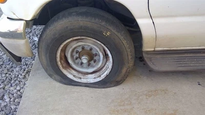 Roda 16x7 aço 4 slots compatível com 92-07 Ford E250 Van - Imagem 1 de 4