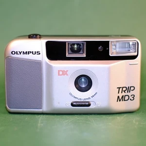 Olympus Trip Md3 35mm Película Point and Shoot Bolsillo Cámara Compacta Lomo Retro - Imagen 1 de 7