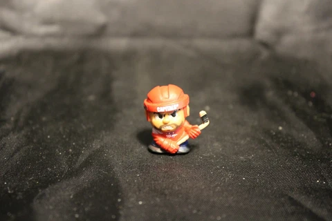 Collectible NHL TEENYMATES Series 6 Figure - WASHINGTON CAPITALS - NEW! Loose Cover
