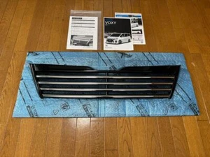 JDM ROWEN Toyota Voxy ZRR80 ZRR85 Early ZS Markless Front Grill Radiator Grill - Picture 1 of 9