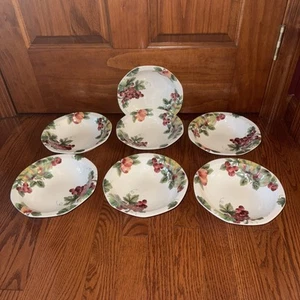 Royal Doulton Vintage Grape TC 1193 Soup Bowls - Set of 7 - Picture 1 of 6
