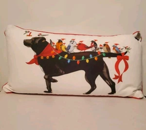 Almohada Lumbar Cooperativa Creativa Elm & Iron Birds On Dog Blanca 24x12" - Imagen 1 de 7