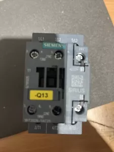 siemens contactor 3RT2026-1AC20 No Box - Picture 1 of 2