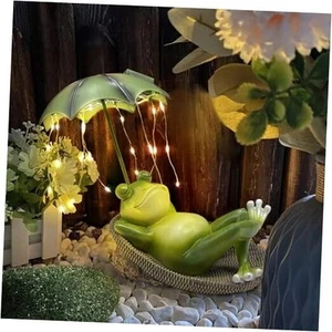 Frogs Garden Outdoor Decor Statue - Solar Frog Umbrella Pond Statues LED - Picture 1 of 7