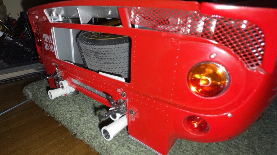 Salve, Vendo Ferrari 330p, 1/8, Modifiche L’ed Bianchi, Alimentazione Elettrica - Immagine 1 di 4