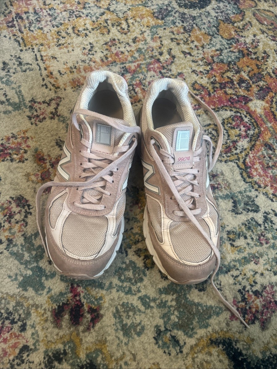 New Balance 990ピンズ スペシャルBOX 117周年 NB公式 - ニュースリリース - 2023年3月1日 ヒューリック