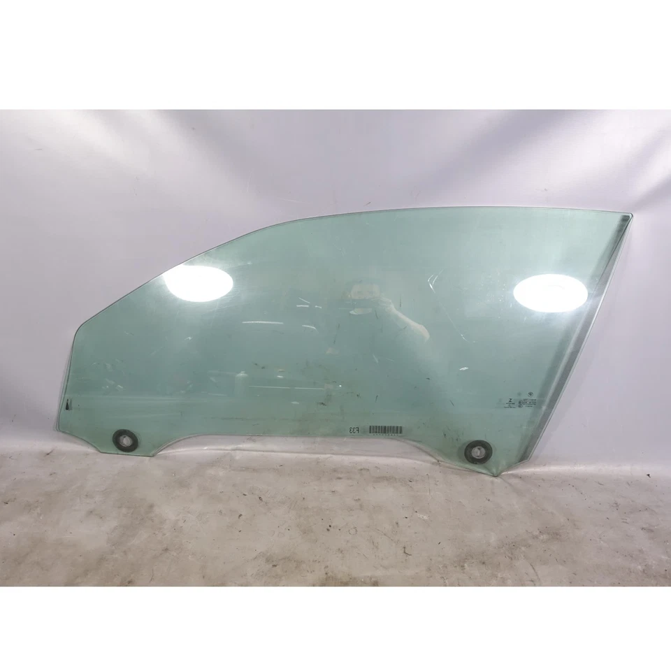 Vidrio de ventana de tracción delantera izquierda convertible BMW F33 serie 4 F83 14-20 dañado OEM Foto 1 de 4