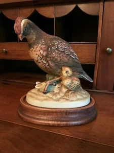Porcelain (Ceramic) ANDREA BOB WHITE BIRD with Wooden Stand - Picture 1 of 6