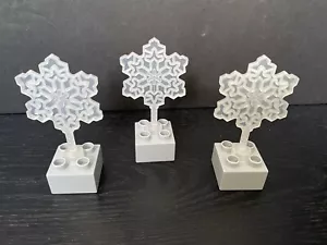Lego Duplo Árboles de Invierno Plantas Nieve Congelada Casa Ciudad Tienda Lote Conjunto NUEVO - Imagen 1 de 4