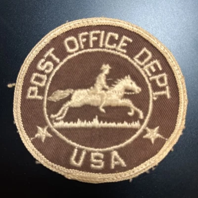 Parche bordado jinete a caballo vintage del departamento de correos de EE. UU. (938) Foto 1 de 3