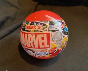 Marvel Chibi Snapz Serie - 1 Bola Ciega - 2 personajes en cada cápsula - Imagen 1 de 4
