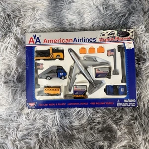 Motor Max -American Airlines Airport Playset, Die Cast Metal & Plastic, Unopened - Picture 1 of 2