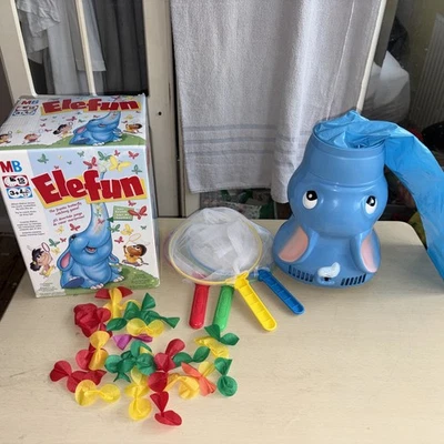 Elefun Butterfly Catching Game 2011 Hasbro Working  Needs Batteries  - Image 1 of 4