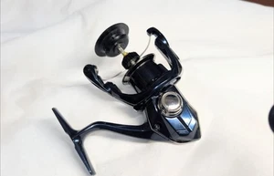 SHIMANO 21 TWIN POWER XD C3000XG body 249689 - Picture 1 of 10