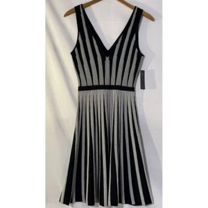 GUESS Black White Striped V-Neck Ottoman Dress Sleeveless Fit & Flare Party XS - Picture 1 of 9