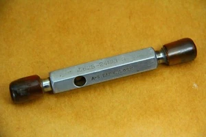 HANSON & WHITNEY .5625-24 NEF-3  THREAD PLUG GAGE GO P.D. .5354 NO GO P.D. .5326 - Picture 1 of 3