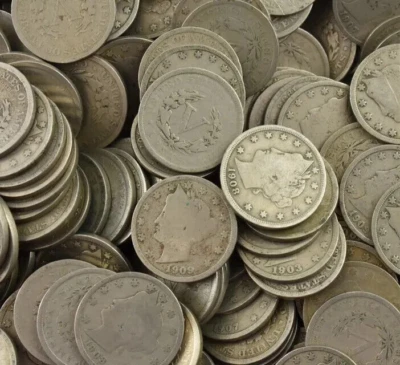 ONE ROLL ( 40 ) LIBERTY HEAD " V " NICKELS USA 5c - GRADE: GOOD OR BETTER - Image 1 of 2