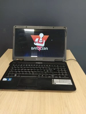 Ordinateur Portable packard bellEasyNote TH - Retrogaming - Photo 1/4