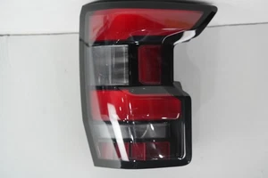 Luz trasera derecha Nissan Frontier 2022 2023 OEM LED W1 - Imagen 1 de 8