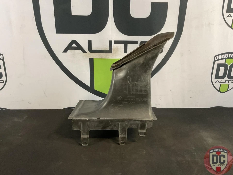 2010-2013 Porsche 911 997 Turbo Right Intercooler Duct 99757565801 135122 - Image 1 of 4
