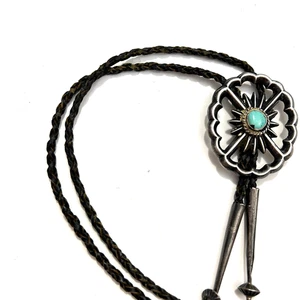 Collana Vintage Navajo BENNETT PAT PEND Ciondolo Sole Turchese Bolo Cravatta - Foto 1 di 13