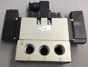 SMC Solenoid Valve VFS5210R-5DZ-04, Double, Non Plugin, 4/5 Port (b616) - Picture 1 of 8