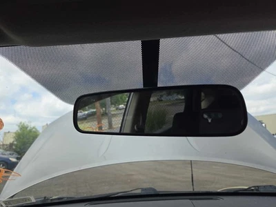 Espejo retrovisor interior delantero central usado se adapta a: Nissan Rogue 2010 centro delantero Foto 1 de 4