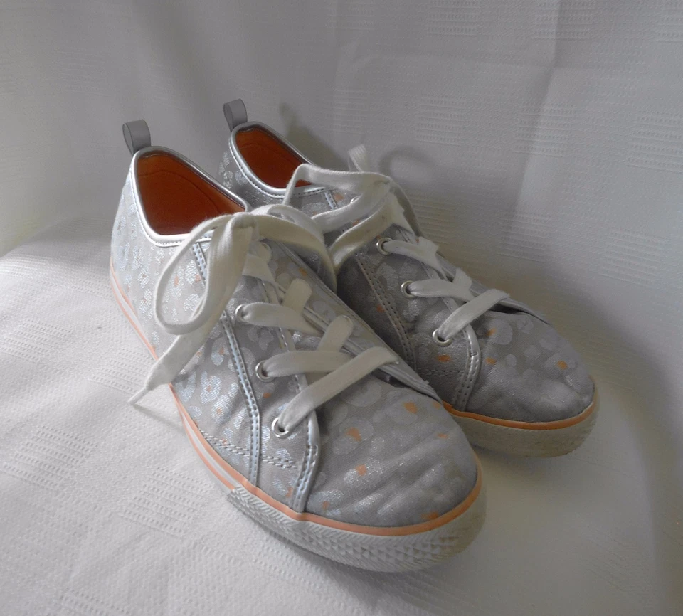 Crazy 8 Silver & Peach Animal Print Girl's Sneakers 5 - Image 1 of 4
