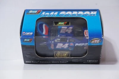 Nuevo en caja Revell Jeff Gordon 2000 Pepsi Racing Chevrolet Monte Carlo 1:64 Diescast Car Foto 1 de 4