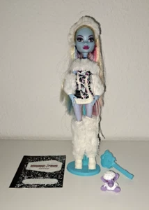 Monster High Abbey Bominable Puppe First Wave mit Zubehör - Bild 1 von 2
