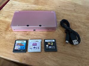 Nintendo 3DS pink console bundle with charger cable & 3 games.