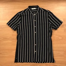 camisa de rayas hombre bershka