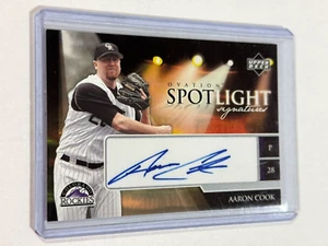 2006 Upper Deck Ovation Spotlight Signatures Aaron Cook Auto Colorado Rockies - Foto 1 di 2
