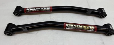 Skyjacker JL24LLFP-L & JL24LLFD-L Lower Front Passenger & Driver Links 2-4 in. - Image 1 of 4