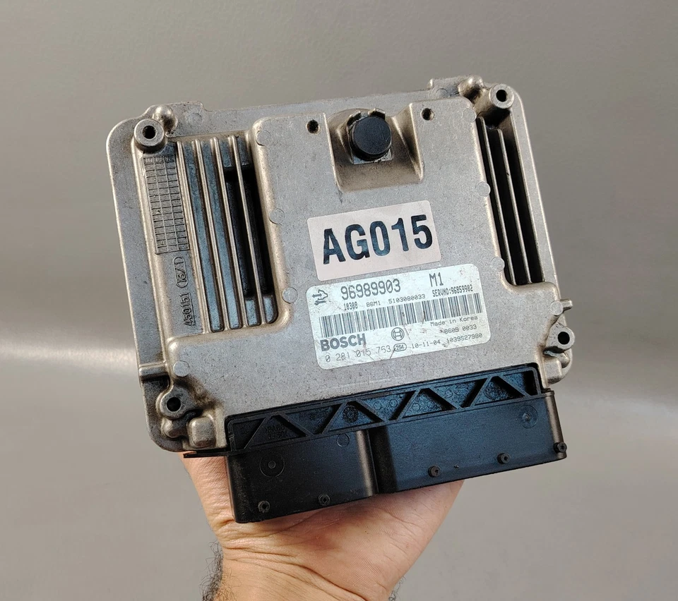 CHEVROLET EPICA HOLDEN CAPTIVA 2.0 CTDi Engine Control MODULE ECU ECM 96859902 - Image 1 of 4